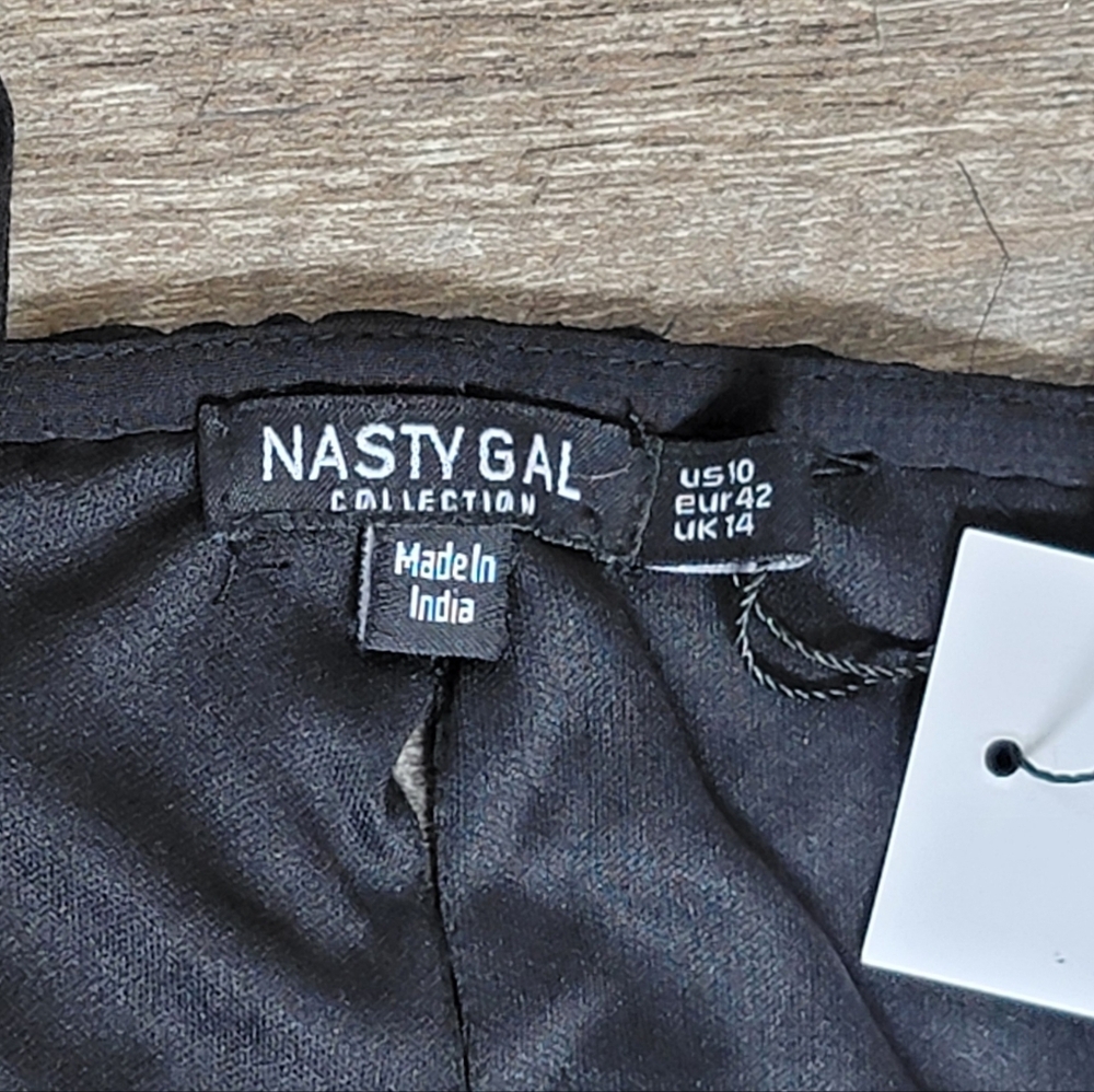 Nasty Gal Black Sequin Crop Top with Multicolor Motifs - Picture 7 of 11